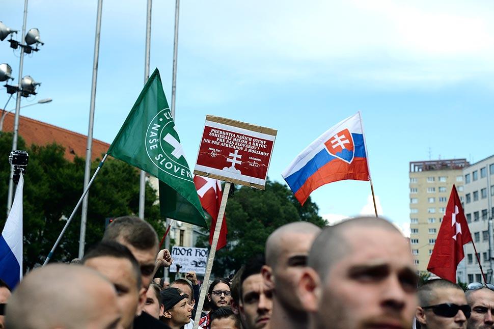 20. jún 2015: Väzby na Ľudovú stranu Naše Slovensko v radoch prívržencov pravicového extrémizmu sú len ťažko popierateľné.