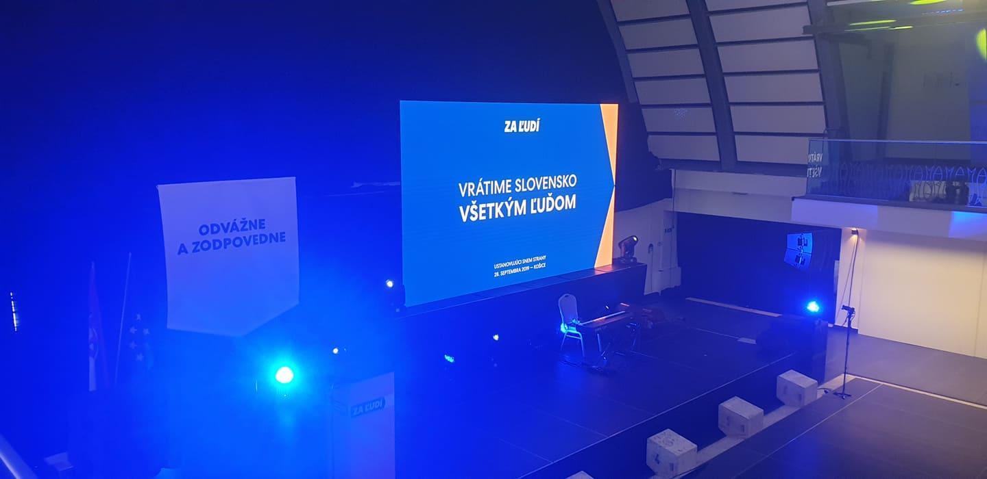 Snem strany Za ľudí sa konal v priestoroch Kunsthalle v Košiciach.