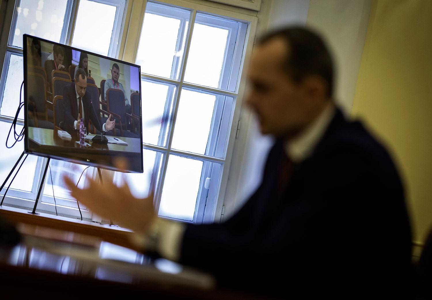 25. január 2019: Kandidát na sudcu Ústavného súdu Radoslav Procházka počas vypočúvania pred výborom NR SR.