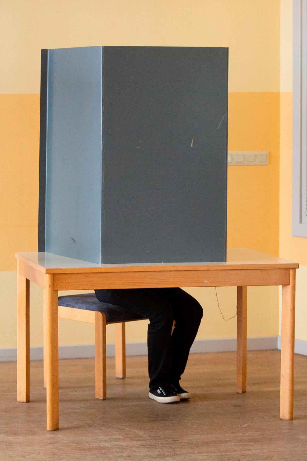 26. máj 2019 Berlín, Nemecko: Kandidátka frakcie zelených na šéfku komisie Ska Keller hlasuje vo voľbách do Európskeho parlamentu. Zeleným sa v eurovoľbách darilo vo viacerých krajinách, v europarlamente posilnia.