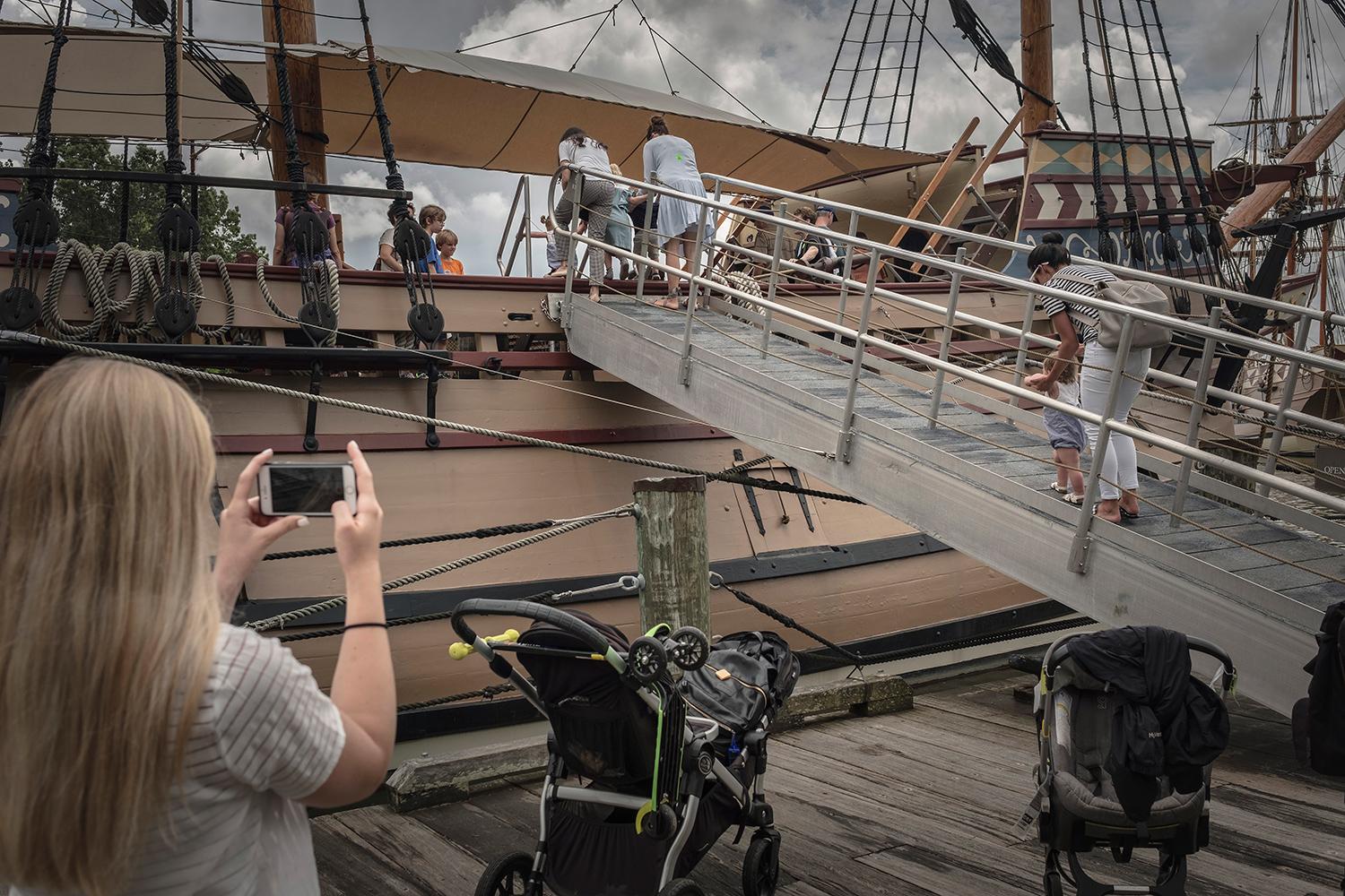 Jedna z prvých troch lodí, na ktorej prišli anglickí osadníci v roku 1607 do mestečka Jamestown, kde založili prvú primitívnu kolóniu. Na tomto mieste vznikol aj príbeh o Pocahontas.