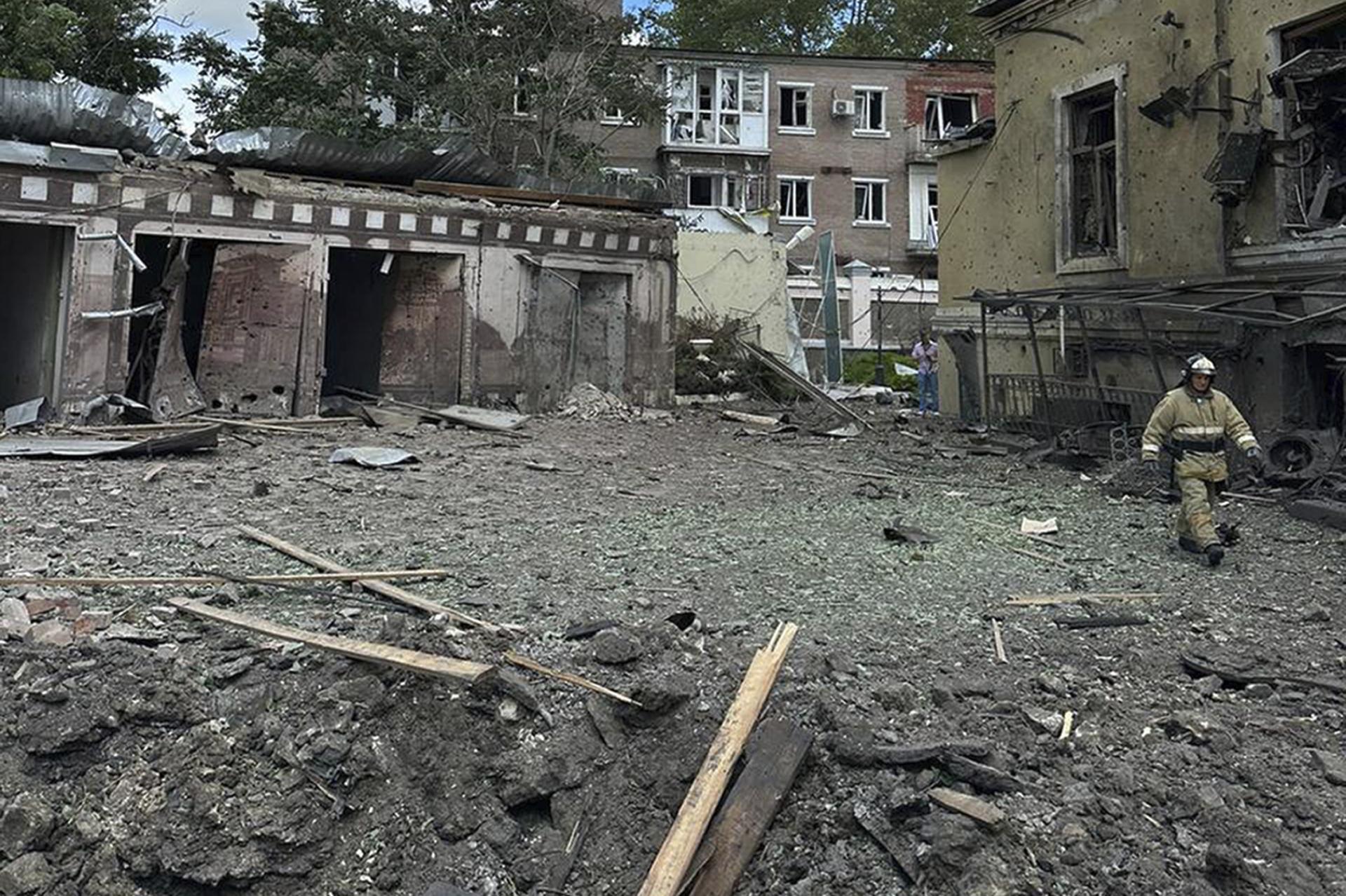 Následky výbuchu v Ruskom Taganrogu.