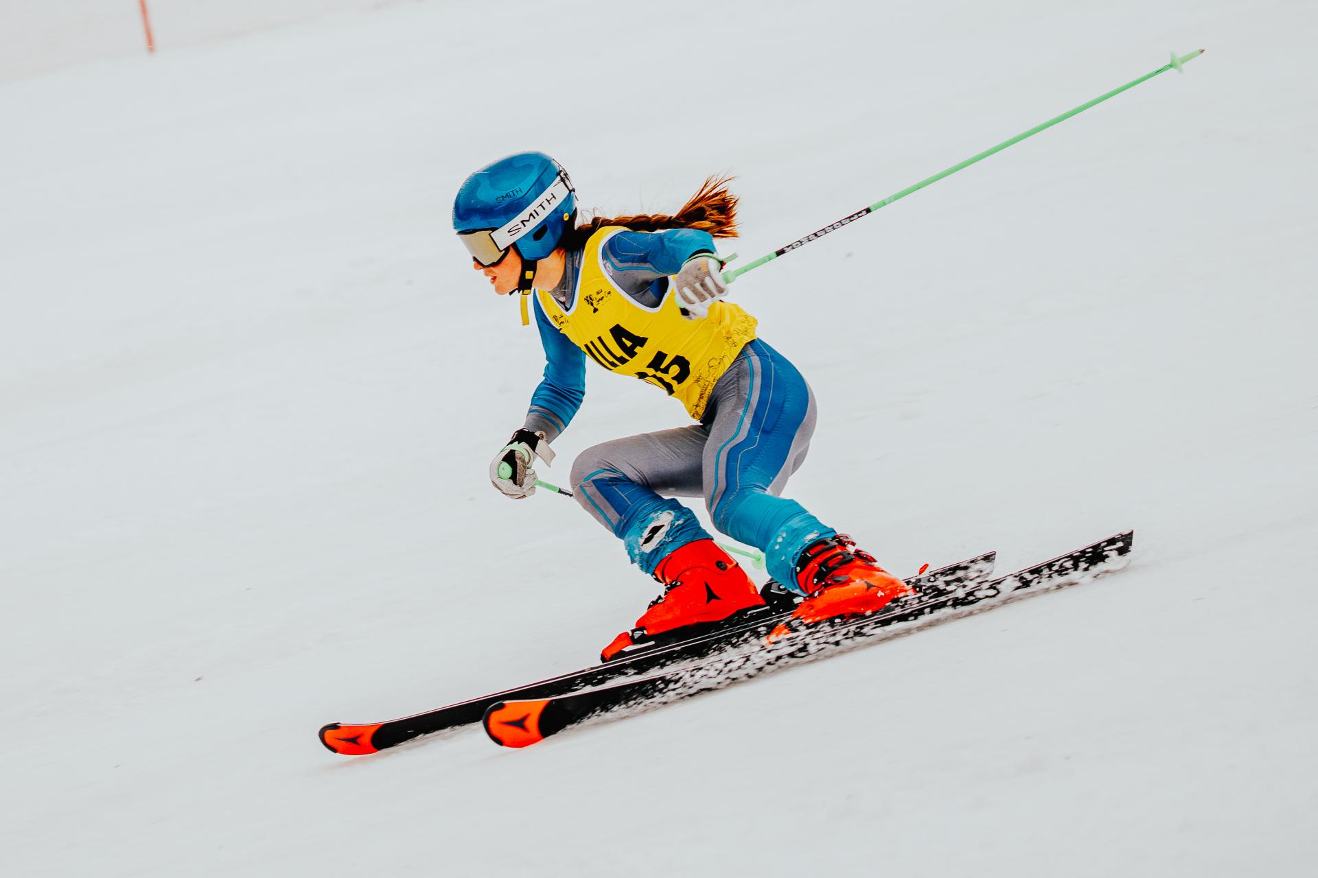 Pretekárka počas zjazdu, 11. ročník BILLA Žampa Cupu.