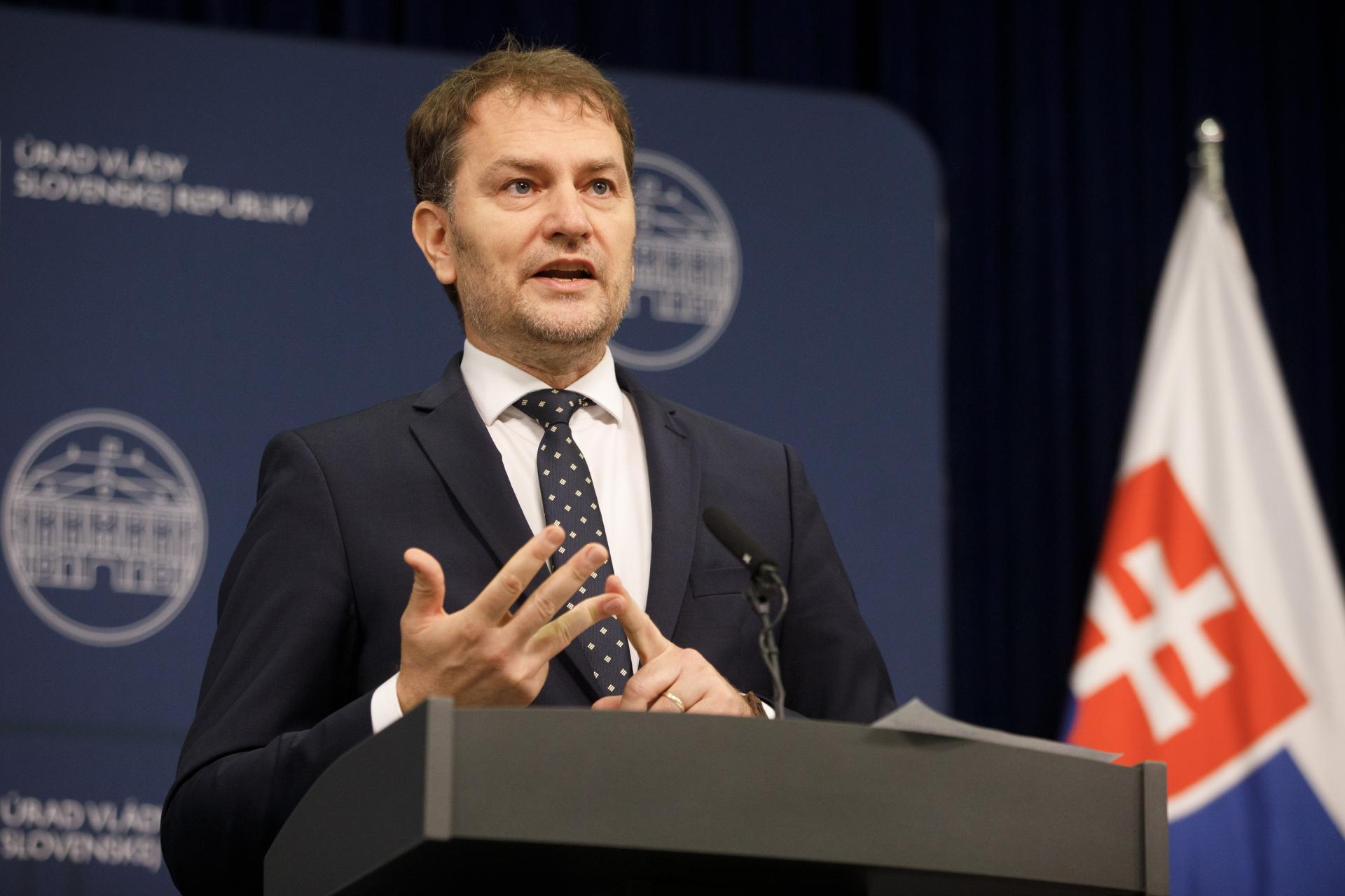 Minister financií SR Igor Matovič počas tlačovej besedy na tému Ľudí v štichu nenecháme. Bratislava, 25. jún 2022