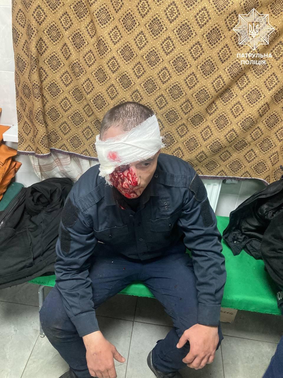 Po raketovom útoku v Záporoží zostali zranené aj policajné zložky