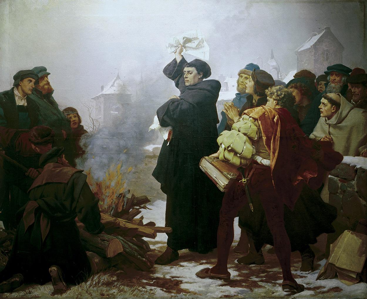Luther páli pápežskú bulu. Paul Thumann, 1872-73: Keď v júni 1520 vydal pápež Lev X. bulu Exsurge Domine, ktorou odsúdil Lutherovo učenie, reakcia prišla o šesťdesiat dní neskôr – Luther bulu vo Wittenbergu spálil.