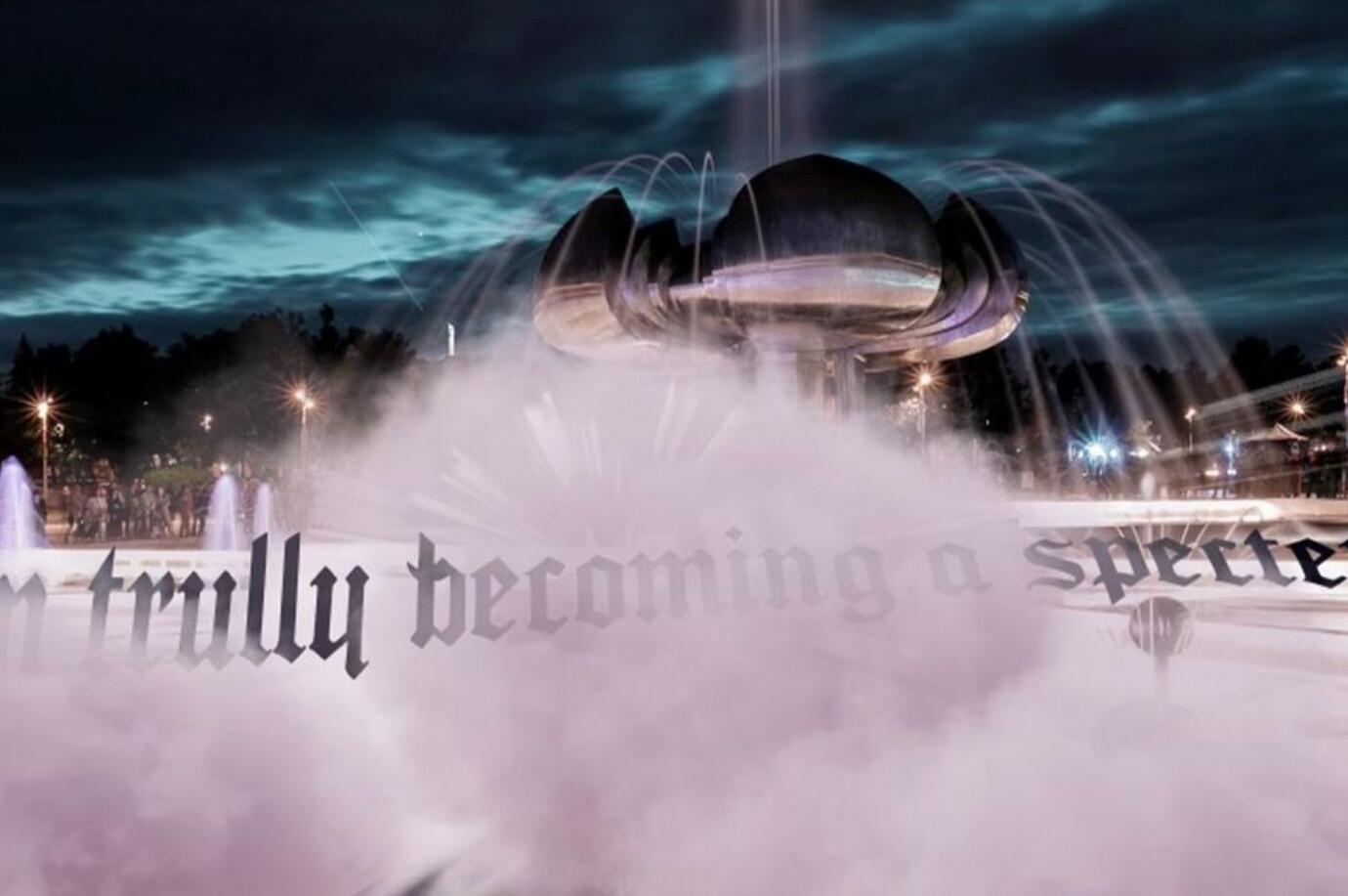 Biela noc / I am truly becoming a specter / Marina Abramovič Po Sebe Neupratuje