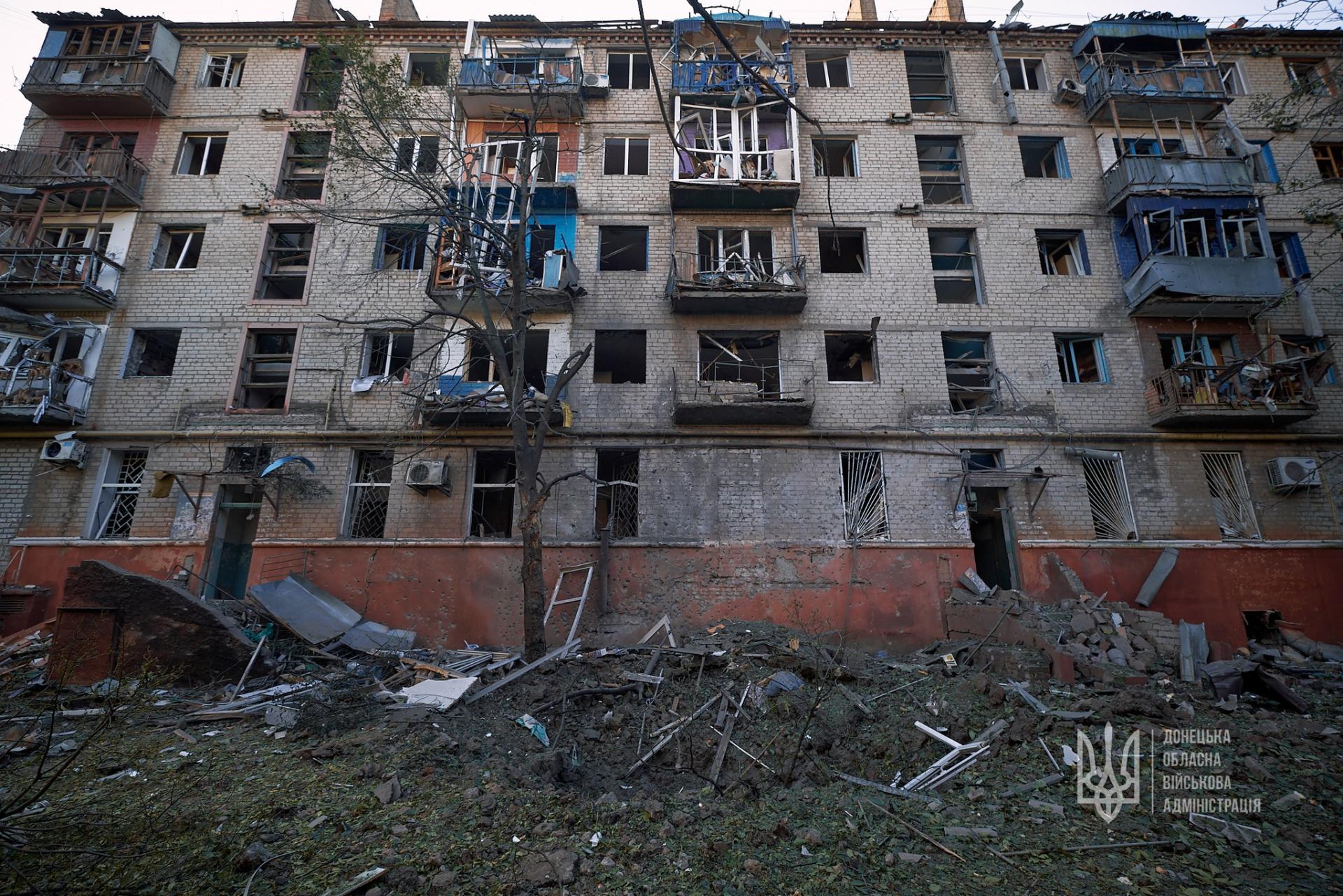 Donecká oblasť. Poškodené obytné budovy