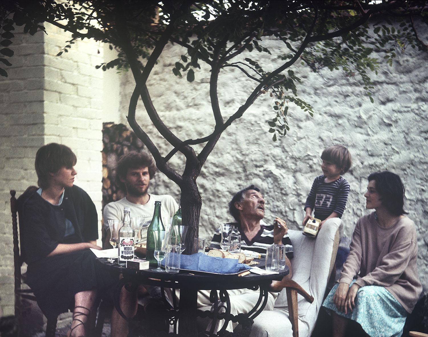 Dominik Tatarka u Fischerovcov v roku 1988.