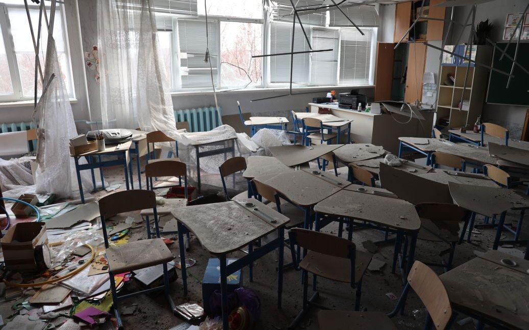 Žytomyr, poškodená škola