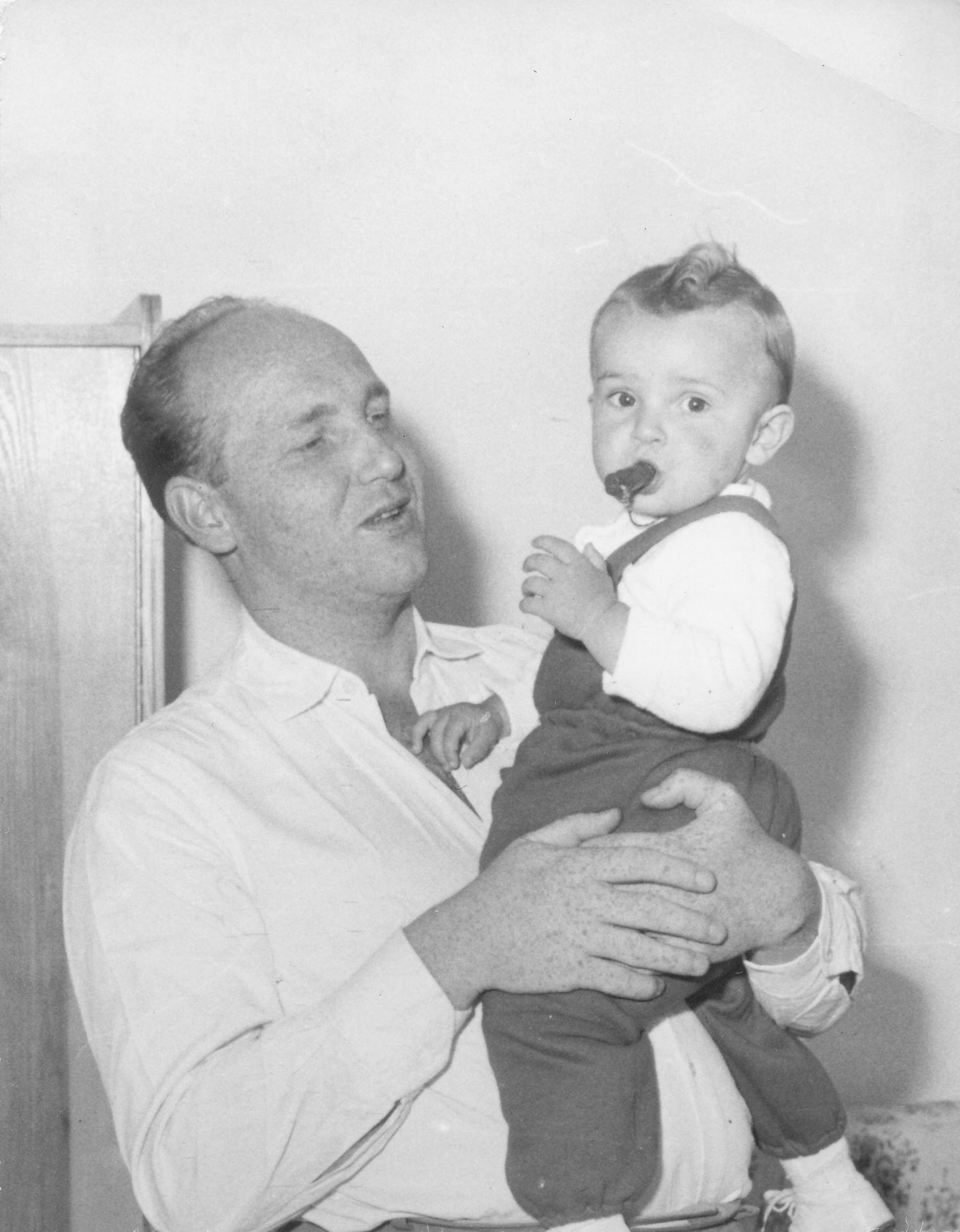 Michal Murin so svojím otcom.