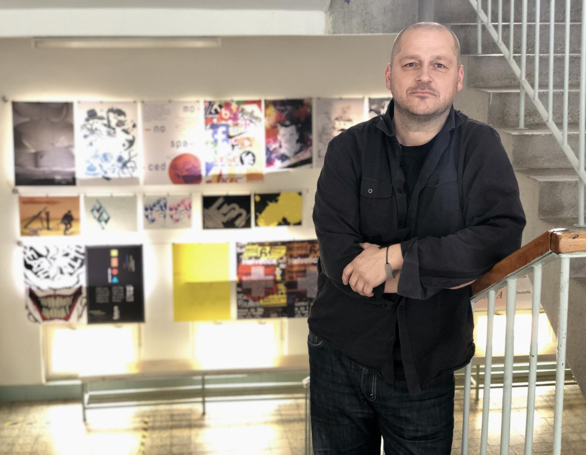 Dalibor Bača pracuje ako riaditeľ Centra odborného vzdelávania a prípravy na Škole dizajnu v Bratislave.