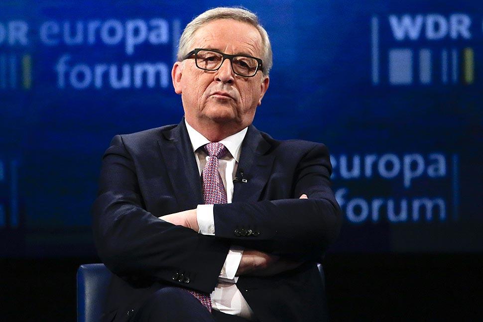 Predseda Európskej komisie Jean-Claude Juncker si myslí, že politici v európskych krajinách príliš načúvajú svojim voličom.