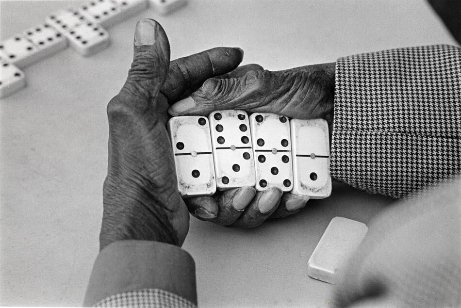 Martine Barrat, Eric Williams, the domino champion, Harlem, 1983