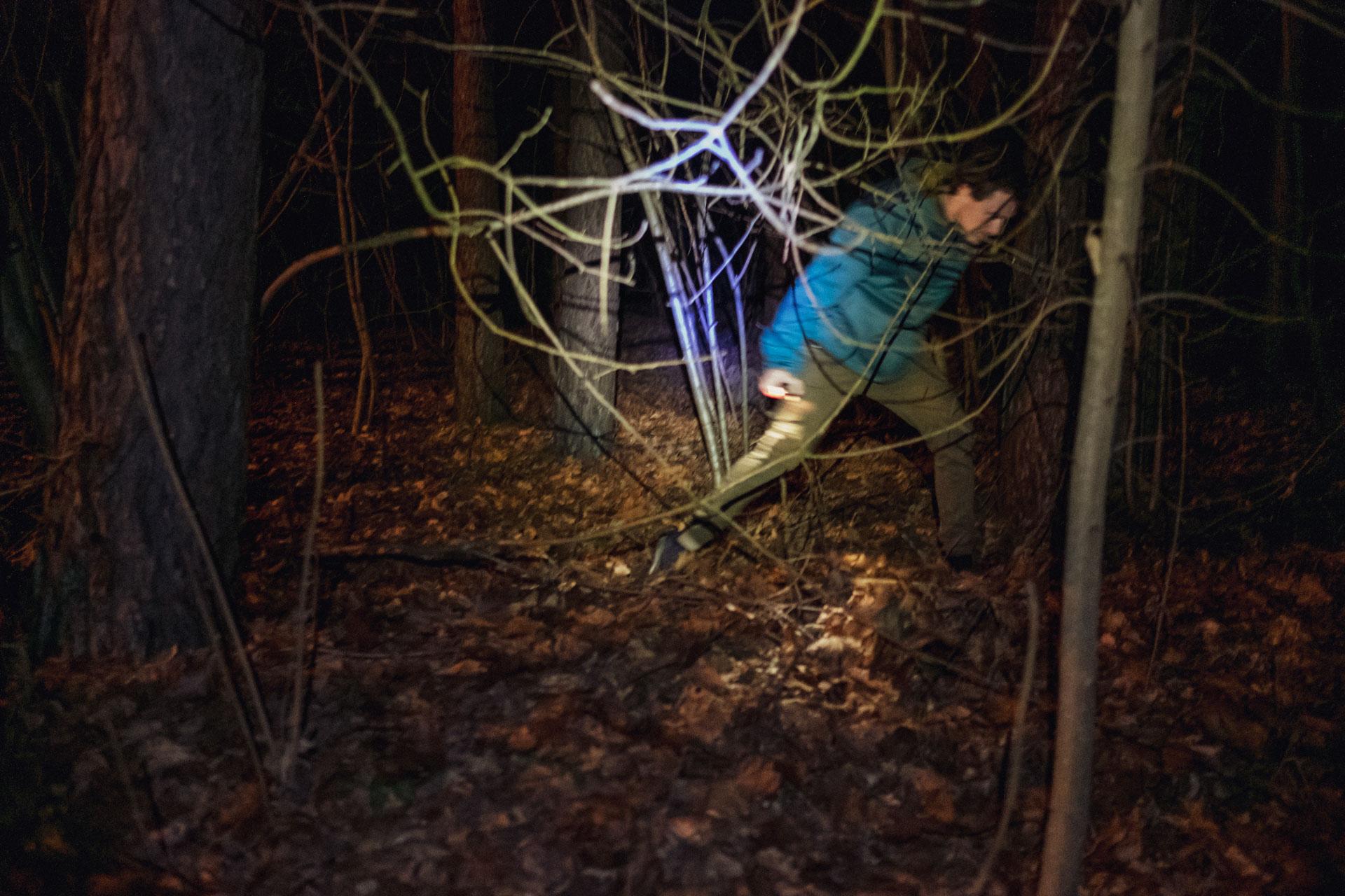 Mirek Všelich ukladá na miesta označené v Google Maps, ktoré zdieľa s utečencami, spacáky, stany a ďalšiu humanitárnu pomoc. 