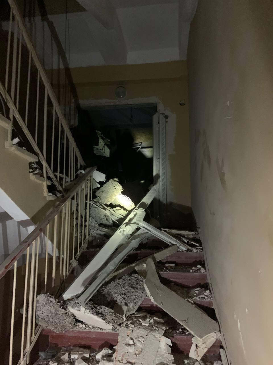 Zaporižie.Verejná budova poškodená útokom dronu