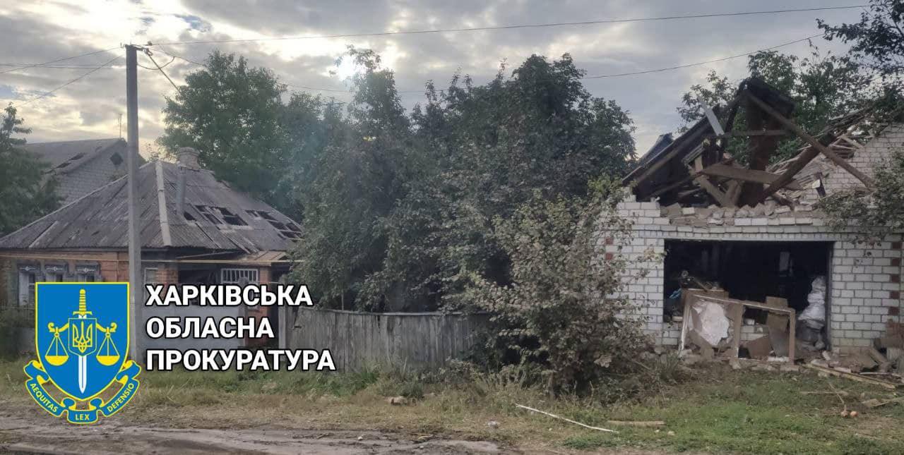 Nova Vodolaha, Charkovská oblasť - zničená obydlia civilistov (4).