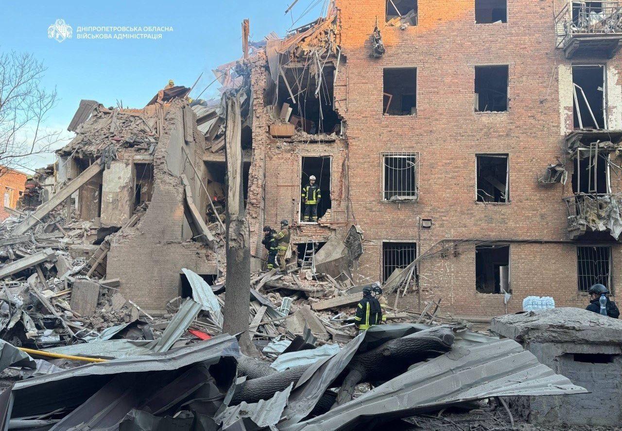 Dnipro po ničivom ruskom útoku, 25. 4. 2026.