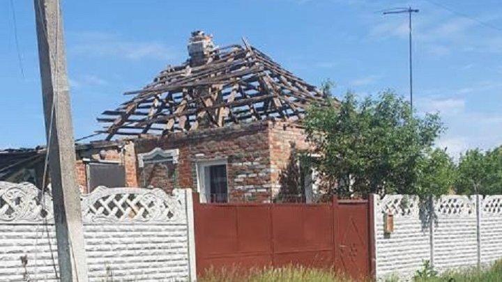 Charkovská oblasť. Dom bol zničený v dôsledku ostreľovania