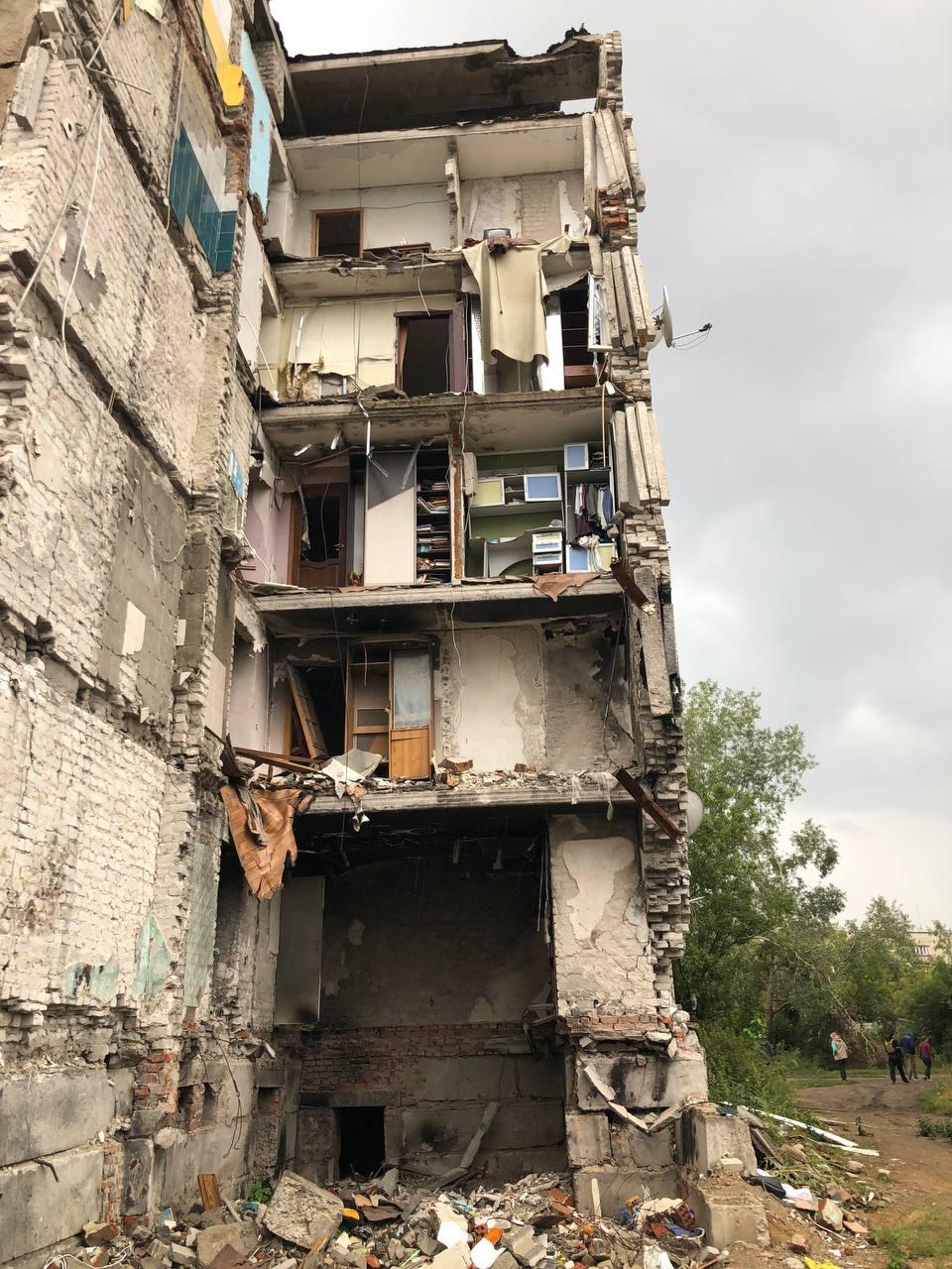 Výsledok ostreľovania oslobodeného mesta Izium (2).