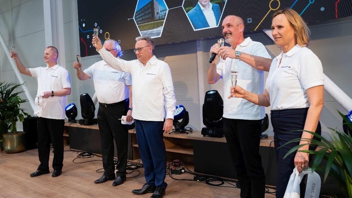 Dr. Norbert Miller (CEO Scheidt & Bachmann v strede) s konateľmi Scheidt & Bachmann Slovensko s.r.o.