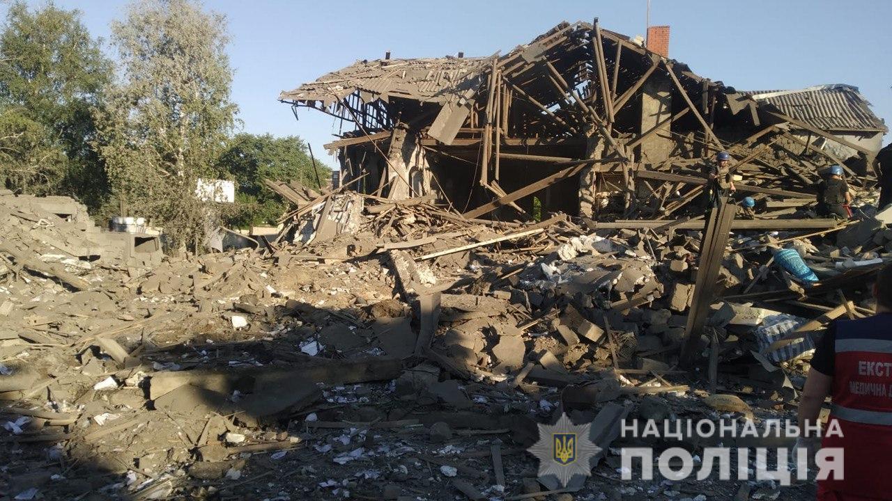 Zničené domy v Donecku