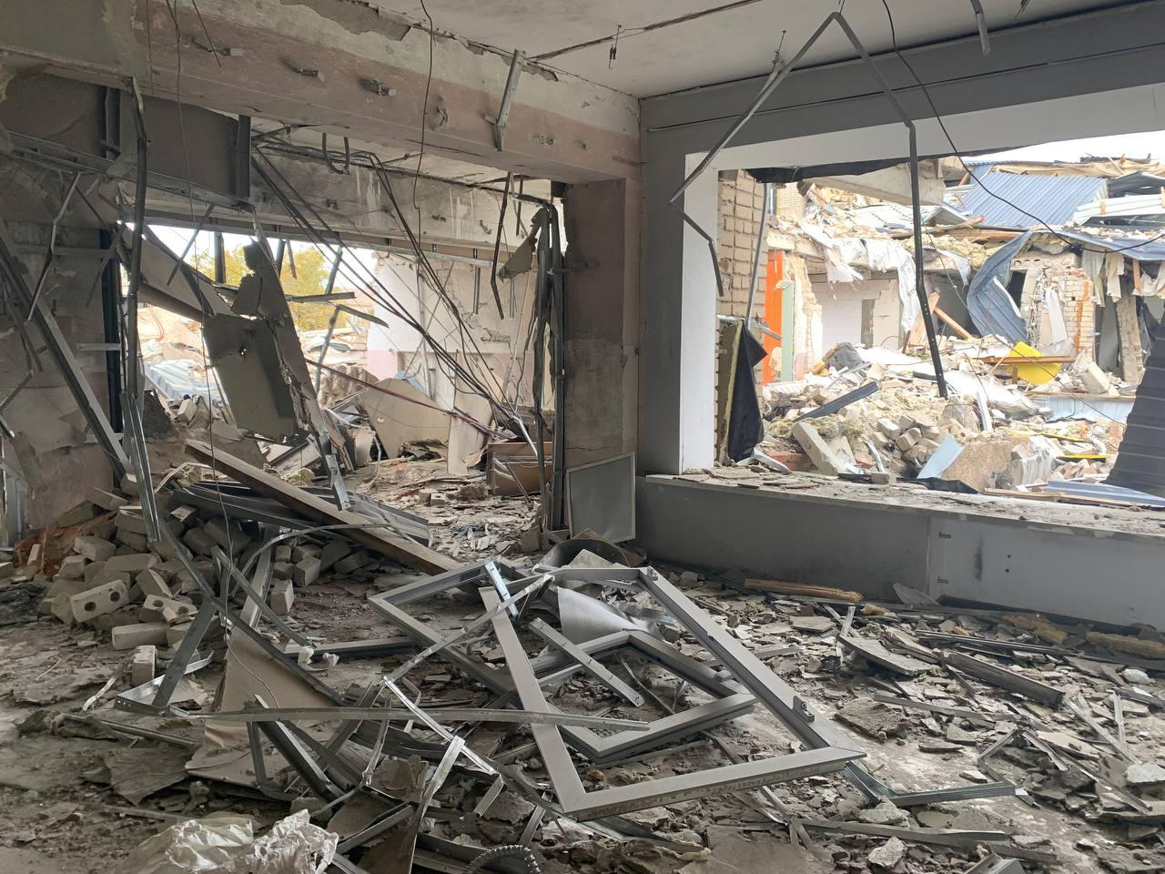 Apostolove, Dnepropetrovský región. Vzdelávacia inštitúcia bola zasiahnutá raketou