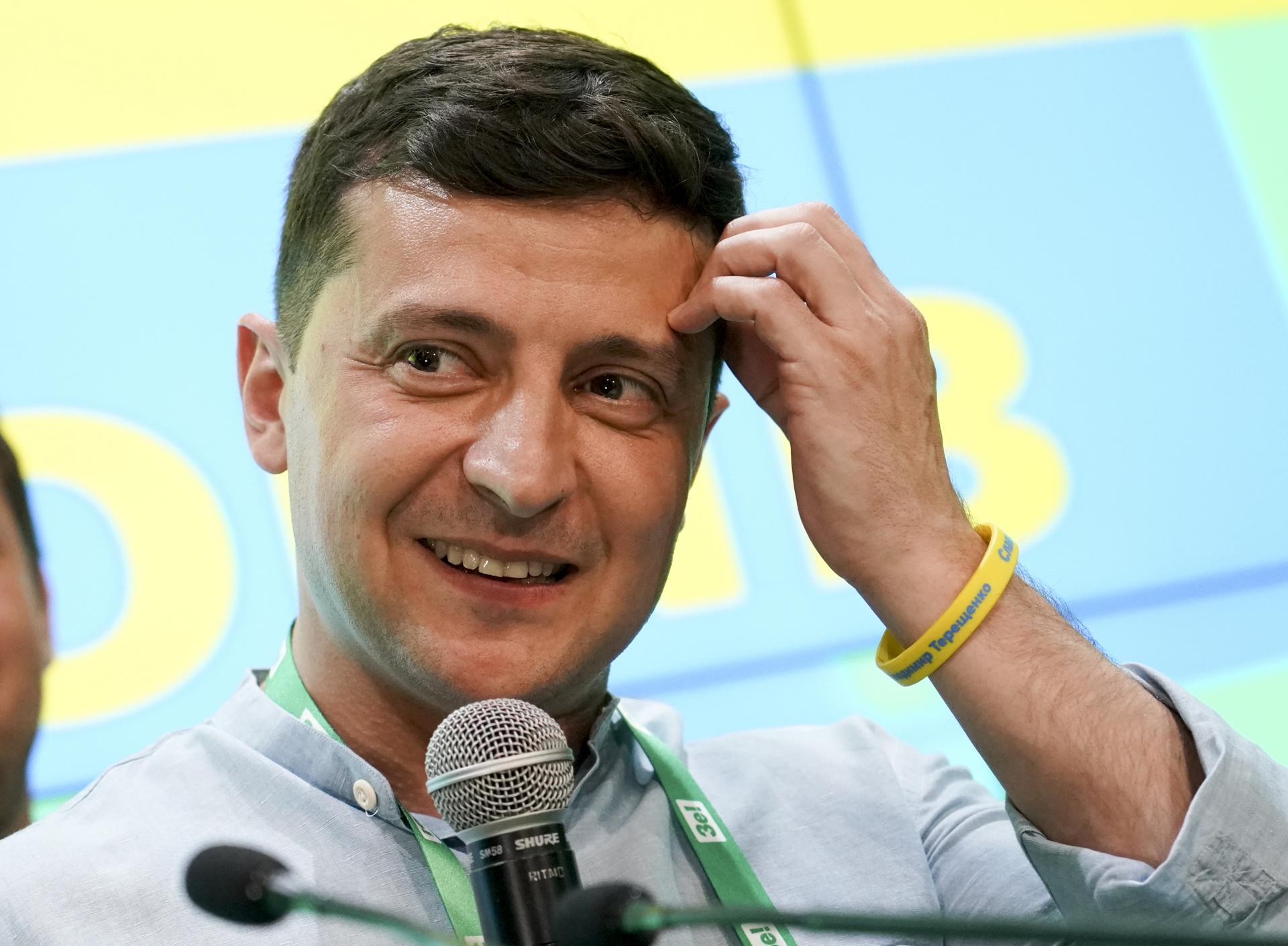 21. júl 2019 Kyjev, Ukrajina: Ukrajinský prezident a zakladateľ strany Sluha ľudu Volodymyr Zelenskyj reční po úspechu v predčasných parlamentných voľbách.