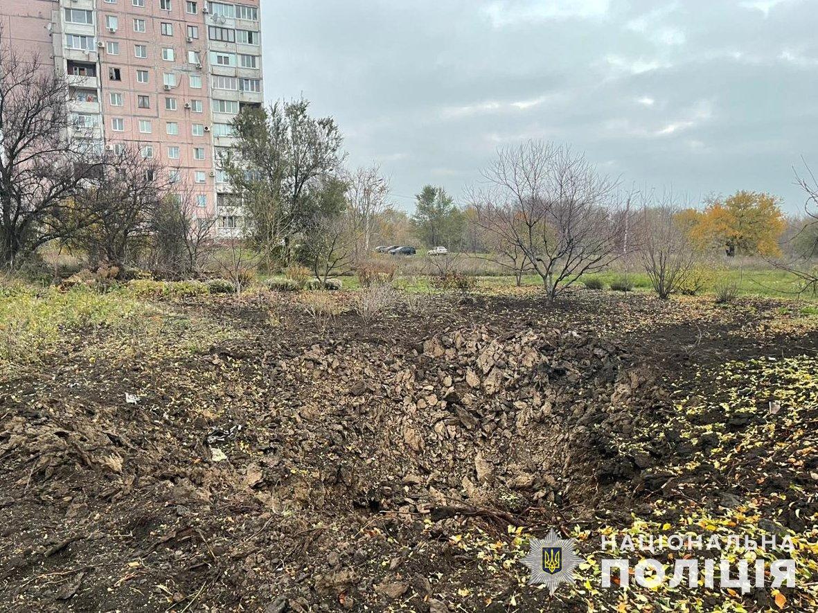 Civilné a administratívne budovy po bombardovaní Záporožskej oblasti (4).