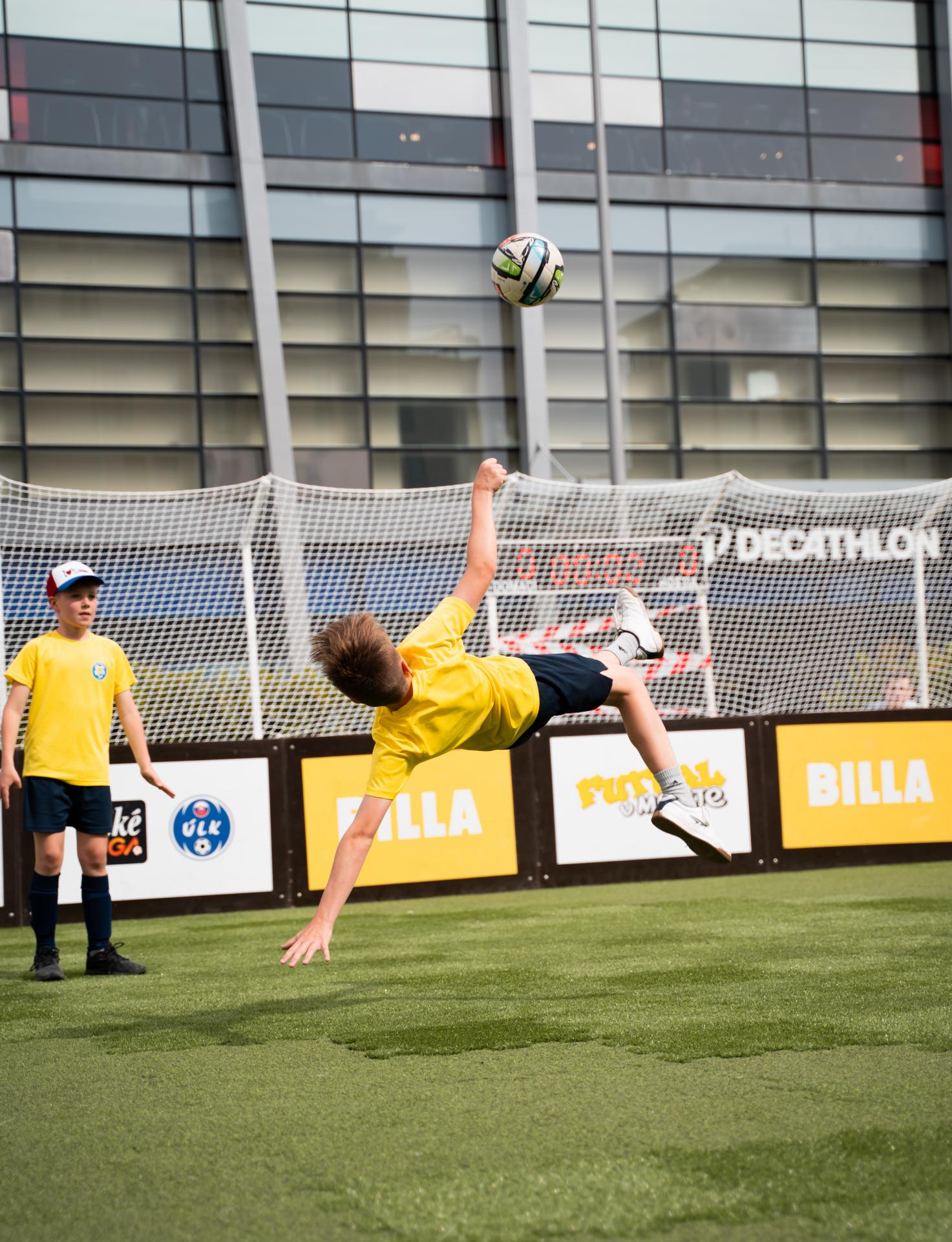 Bratislavské semifinále Futbalu v meste