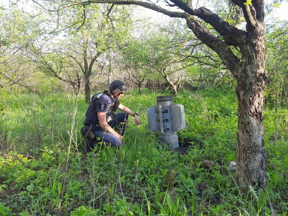 Luhansk, odstraňovanie zvyškov munície