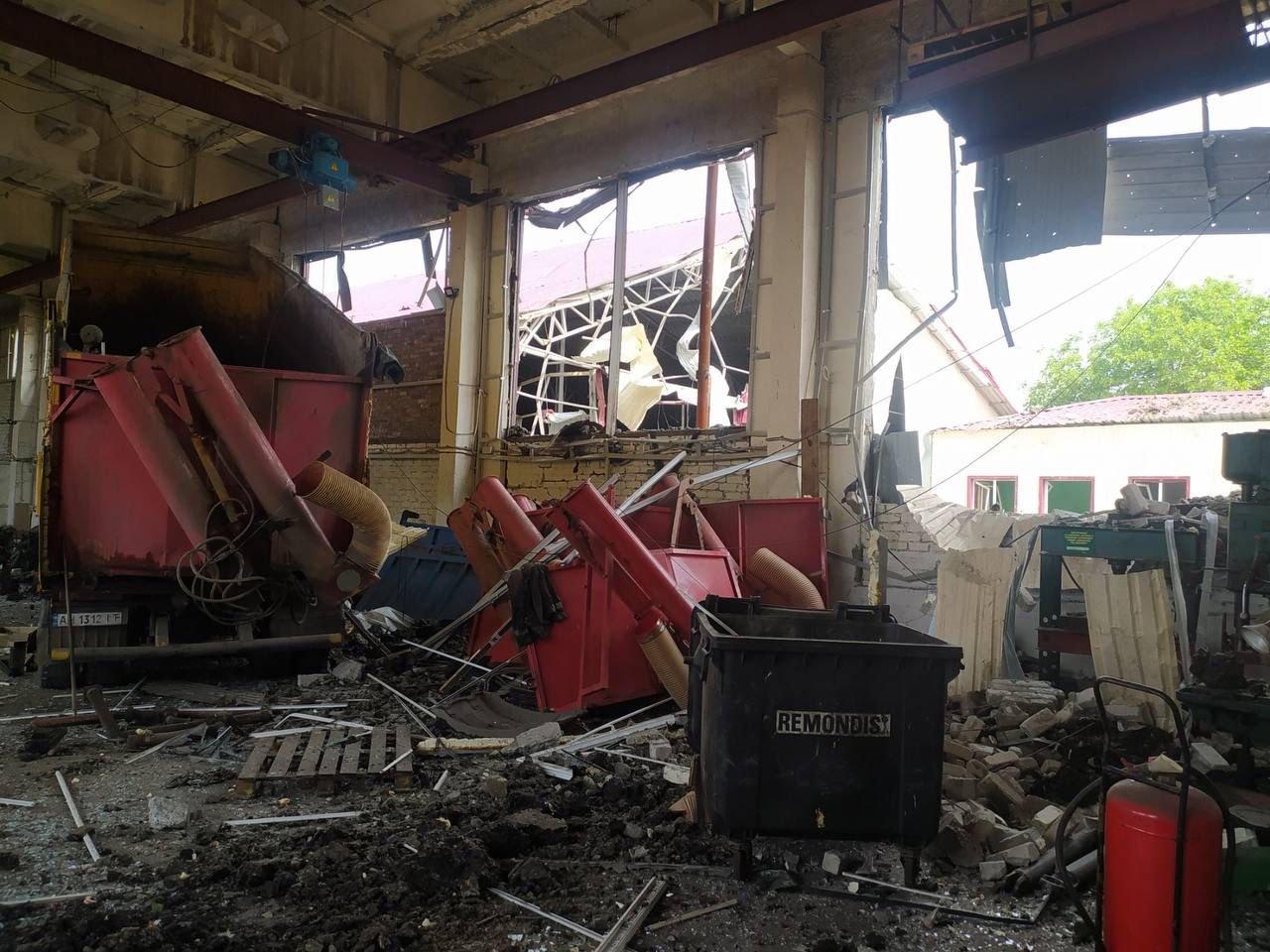 Zničený podnik poľnohospodárskej výroby: Bakhmut, Donecká oblasť (2).