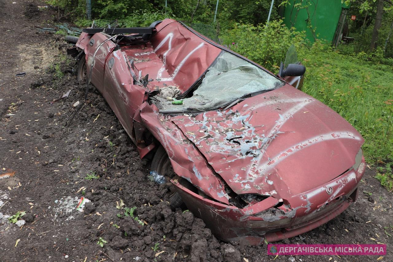 Charkov, zničené autá civilistov používané ruskou armádou(1).