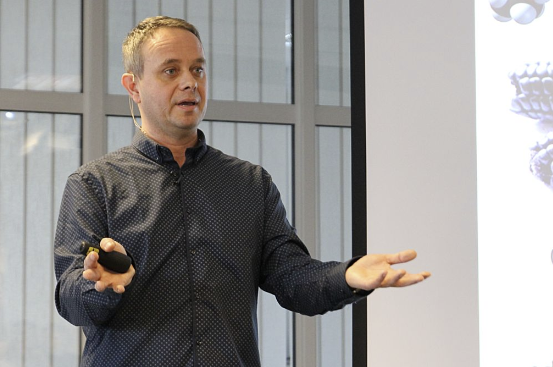 Musí nám "ten pravý" voňať?