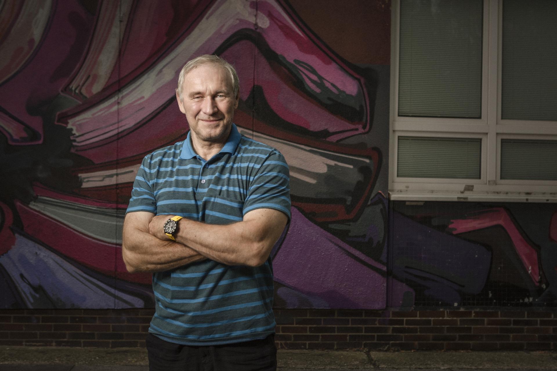 "Mnoho biskupov má s politikmi rôzne vzťahy. Kardinál Korec to „ťahal“ dokonca s tými, proti ktorým celý život bojoval," hovorí Bezák.