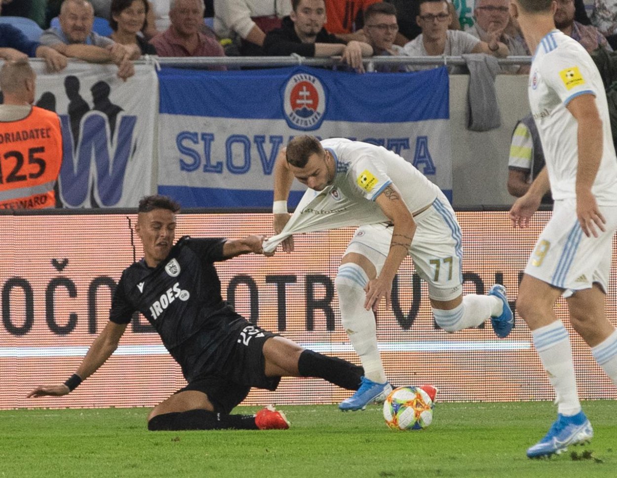 Slovan zdolal PAOK Solún gólom nedávno nenávideného hráča