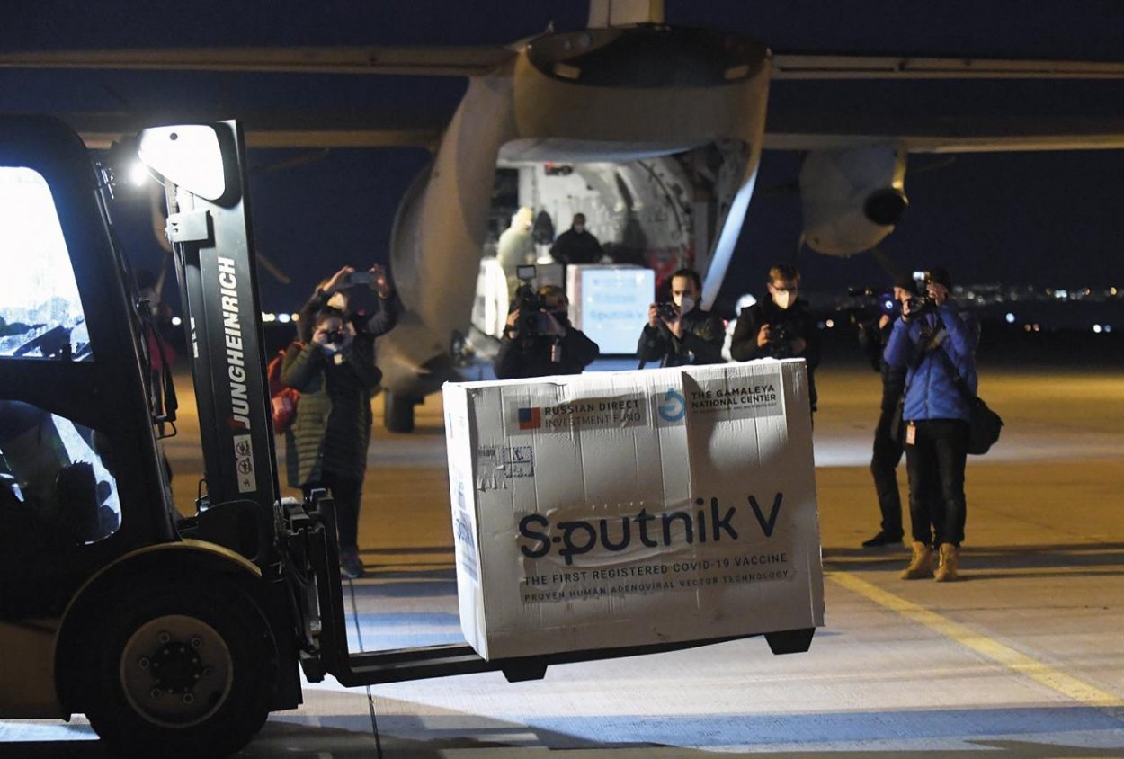 Keď sa rúbe les tupým egom. Aké ďalšie škody napácha Matovič v zahraničí?