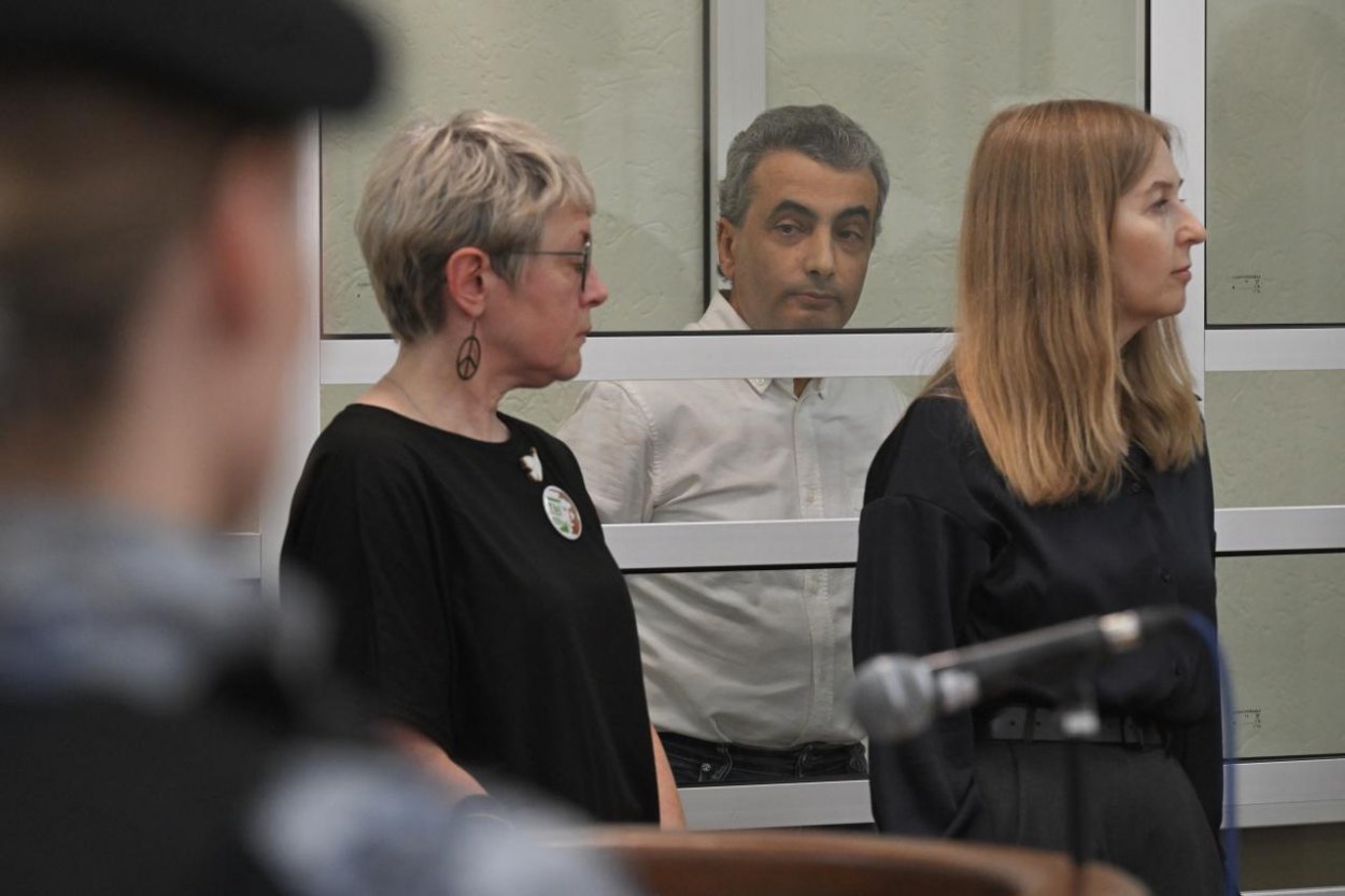Ruského opozičného politika Šlosberga odsúdili na viac ako 11 rokov väzenia