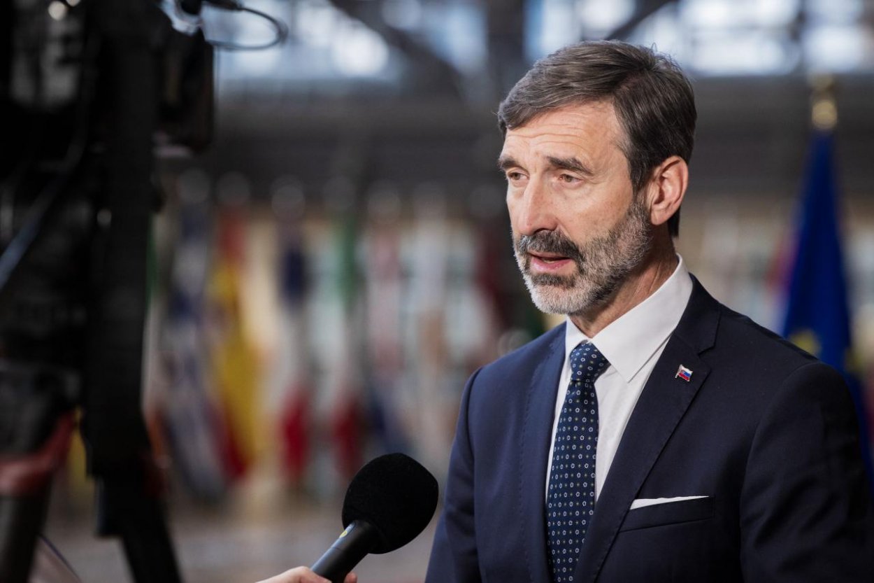 Blanár: Slovensko podporí 20. balík sankcií EÚ voči Rusku, ak cez Družbu potečie ruská ropa
