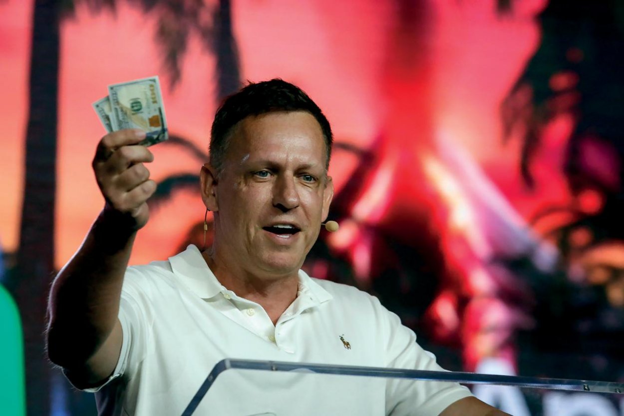 Investičný magnát Peter Thiel stavil v Trumpovej ére všetky karty na vlastnenectvo 