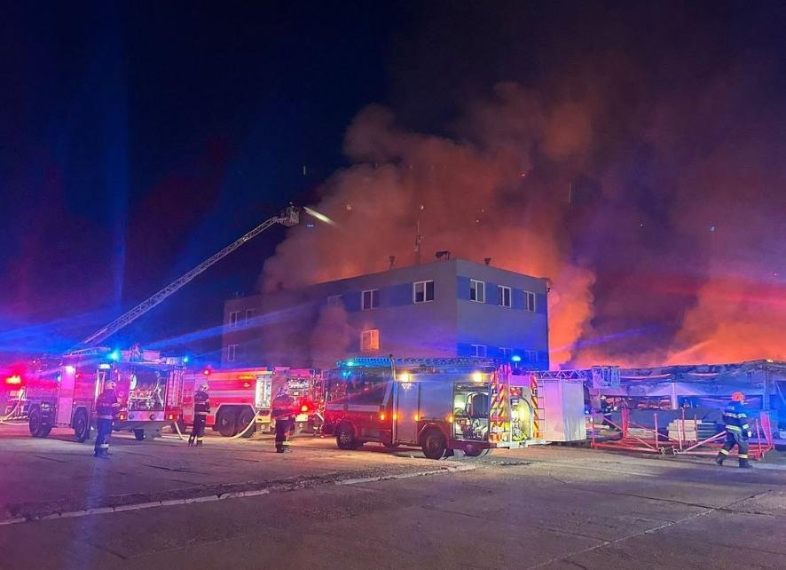 Česká polícia má štyri verzie založenia požiaru v Pardubiciach, išlo o úmysel