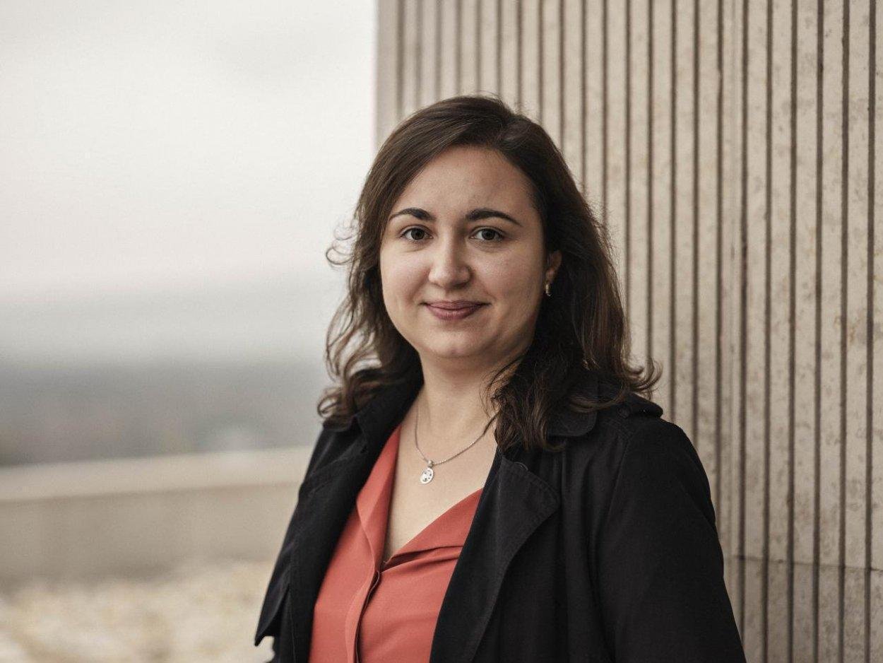 Slavomíra Henčeková: Predaná nevesta, nevydaný junák