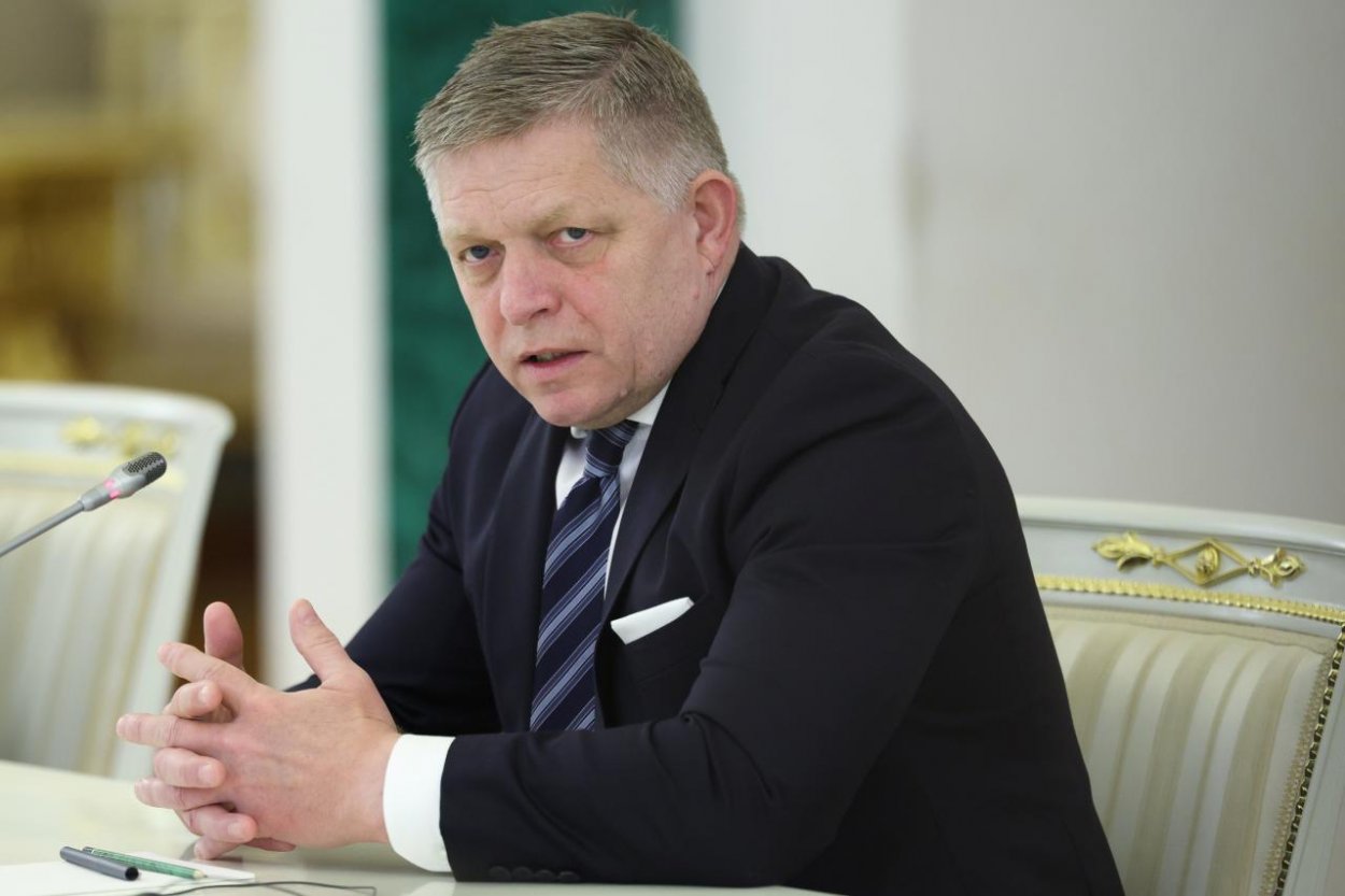Podľa premiéra prišli sloboda a mier na Slovensko z východu