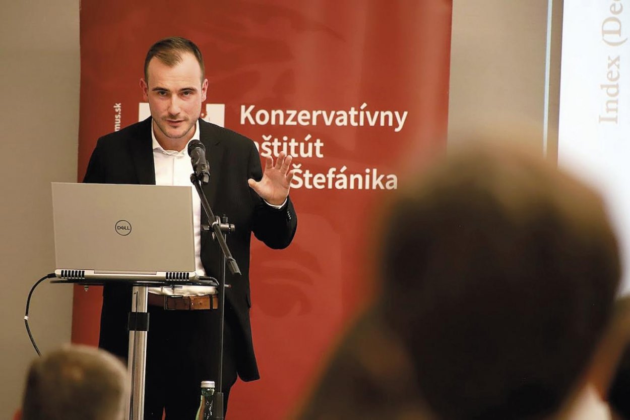 Karl-Friedrich Israel: Naša doba je dobou bezprecedentnej inflácie. Expanzívna menová politika poškodzuje pracujúcich