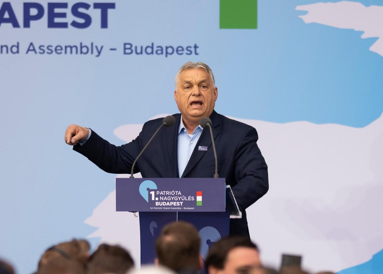 Len úplný hlupák by teraz chystal teroristický útok, ktorý by pomohol Orbánovi