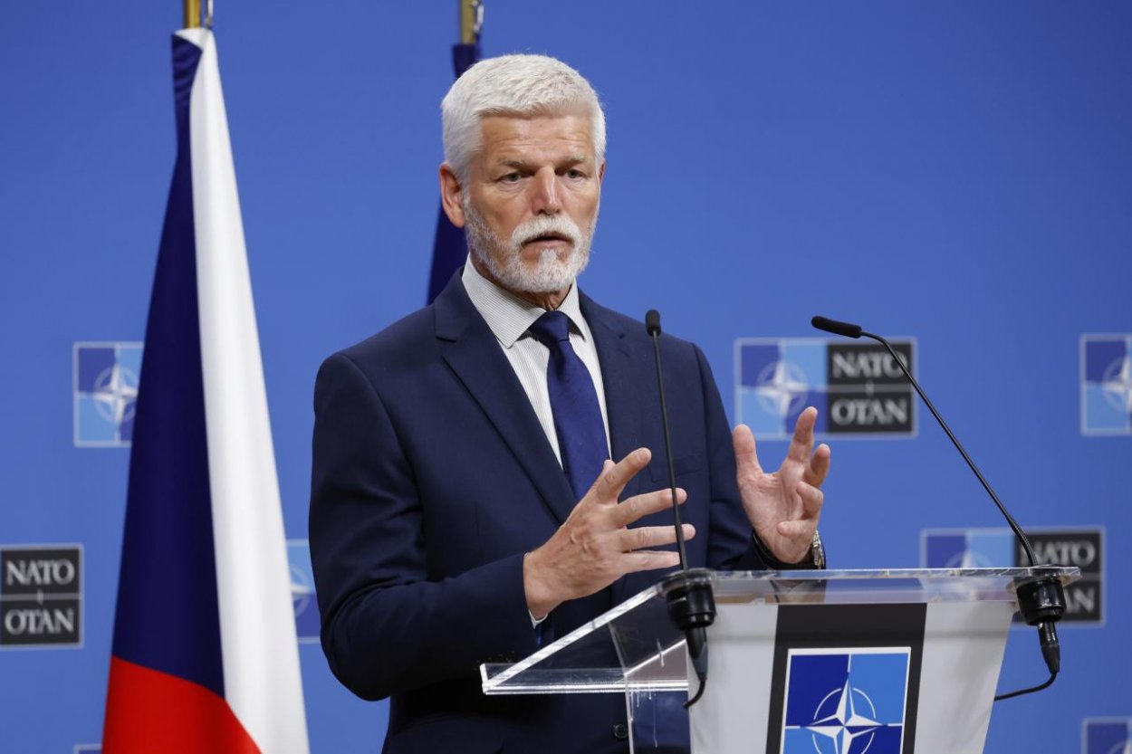 Pavel: Ak samit NATO prinesie zhodu na zvýšení výdavkov k 5 % HDP, ČR to podporí