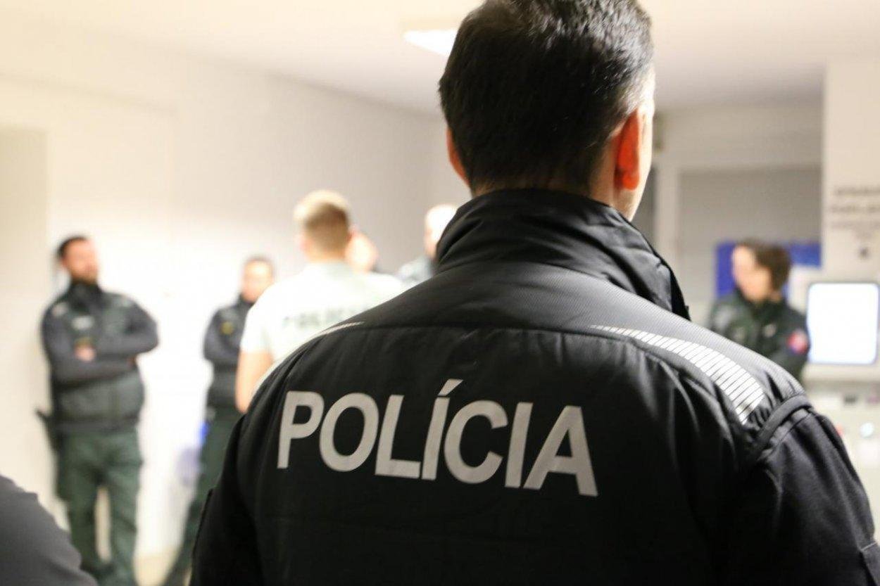 Polícia v súvislosti s pripravovaným útokom zadržala v piatok ďalšiu osobu