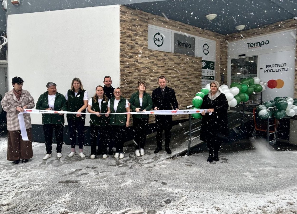 Neobmedzené nakupovanie už aj v najchladnejšej obci Slovenska. COOP Jednota spúšťa v Oravskej Lesnej siedmu predajňu 24/7