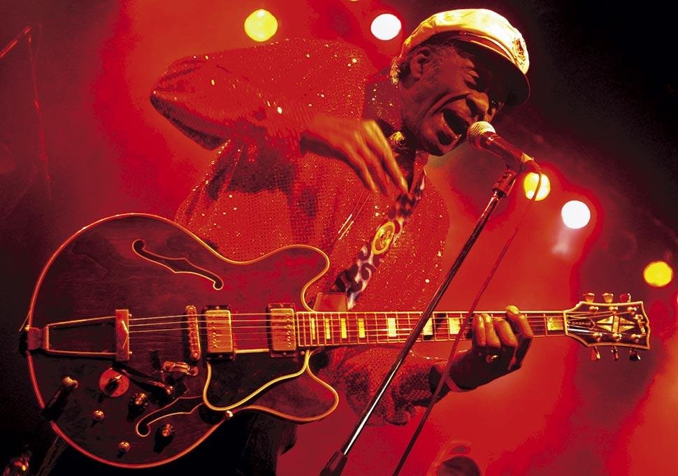 Zomrel Chuck Berry. Vďaka tomu, čo predviedol pod Devínom, pre nás zostane živý večne