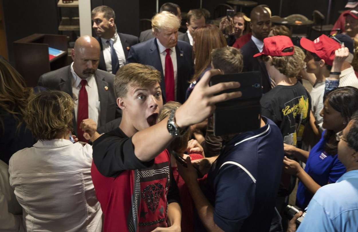 Blíži sa koniec demokracie?